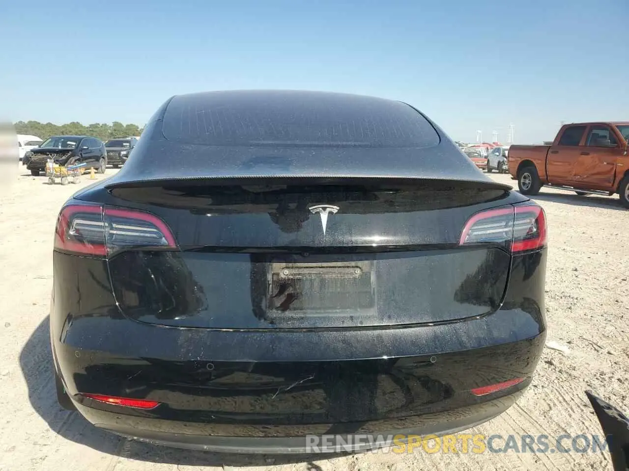 6 Photograph of a damaged car 5YJ3E1EA8KF306020 TESLA MODEL 3 2019