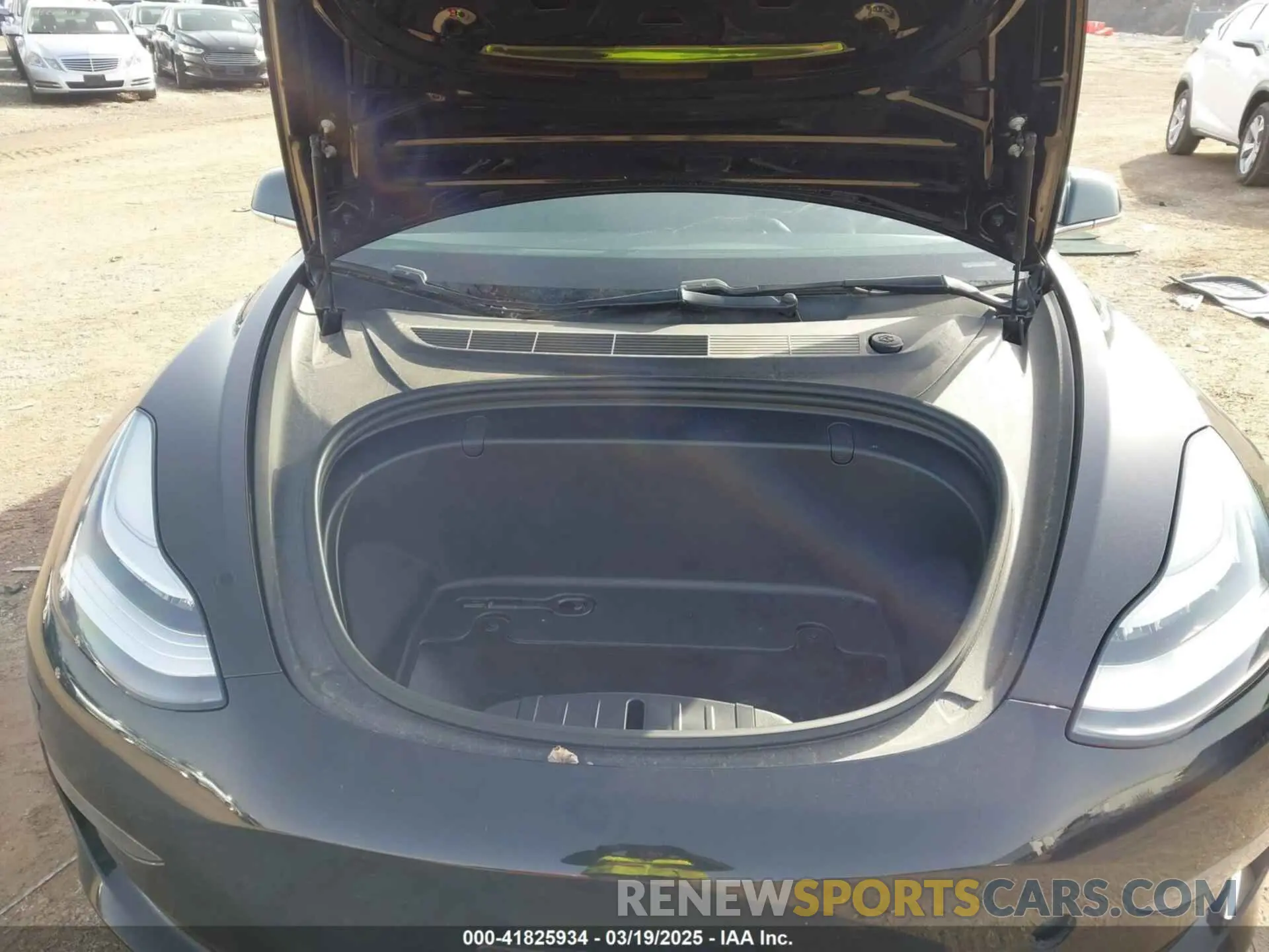 10 Photograph of a damaged car 5YJ3E1EA8KF306910 TESLA MODEL 3 2019