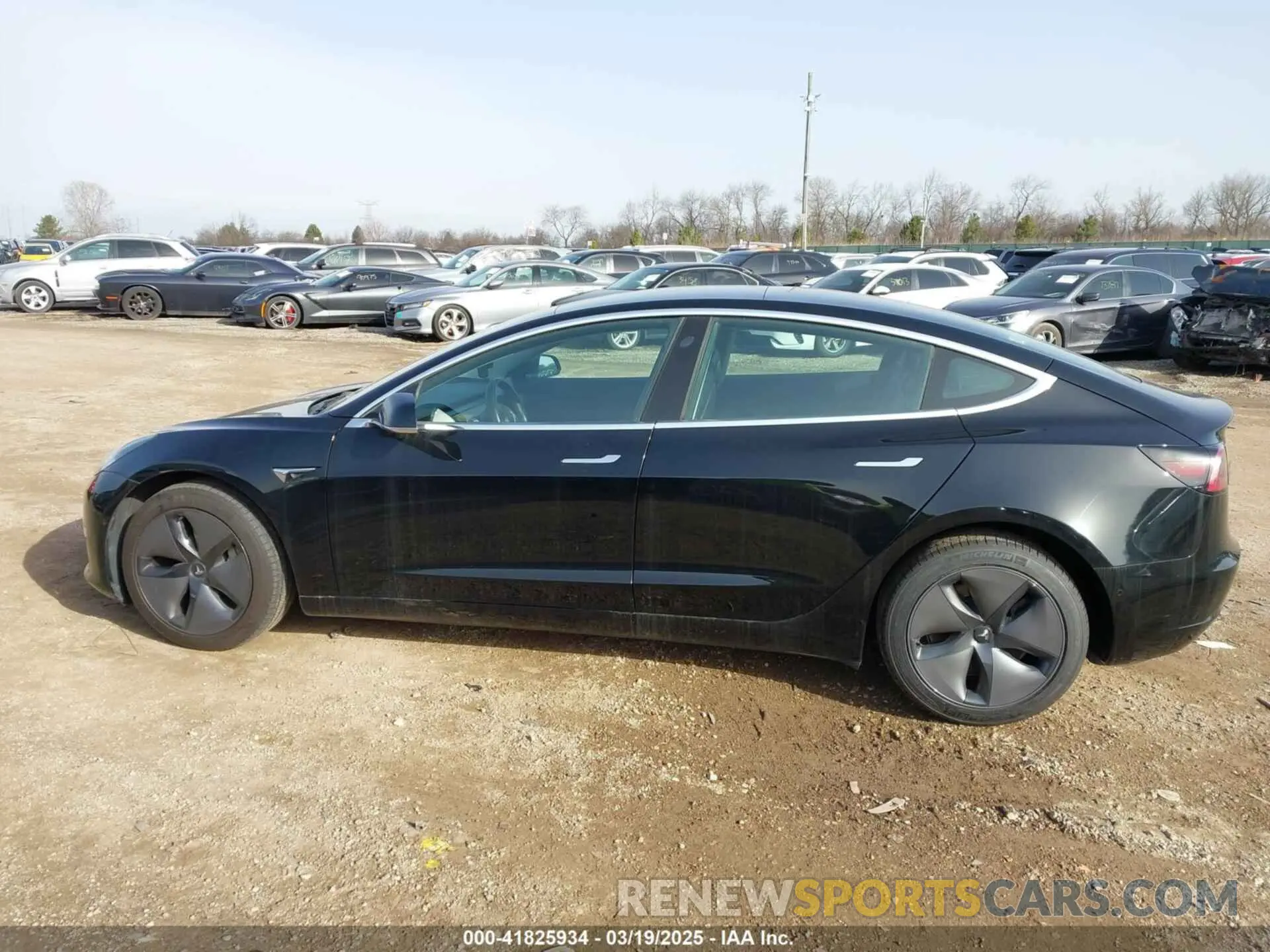 14 Photograph of a damaged car 5YJ3E1EA8KF306910 TESLA MODEL 3 2019