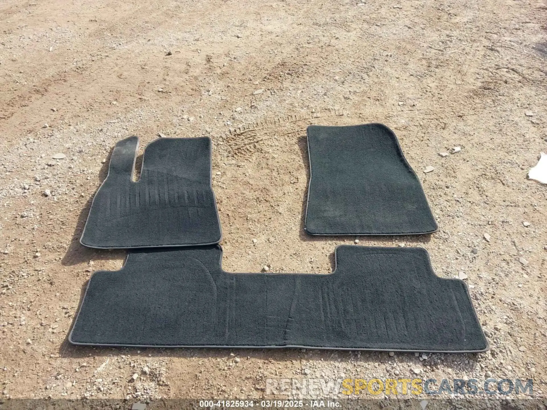 19 Photograph of a damaged car 5YJ3E1EA8KF306910 TESLA MODEL 3 2019