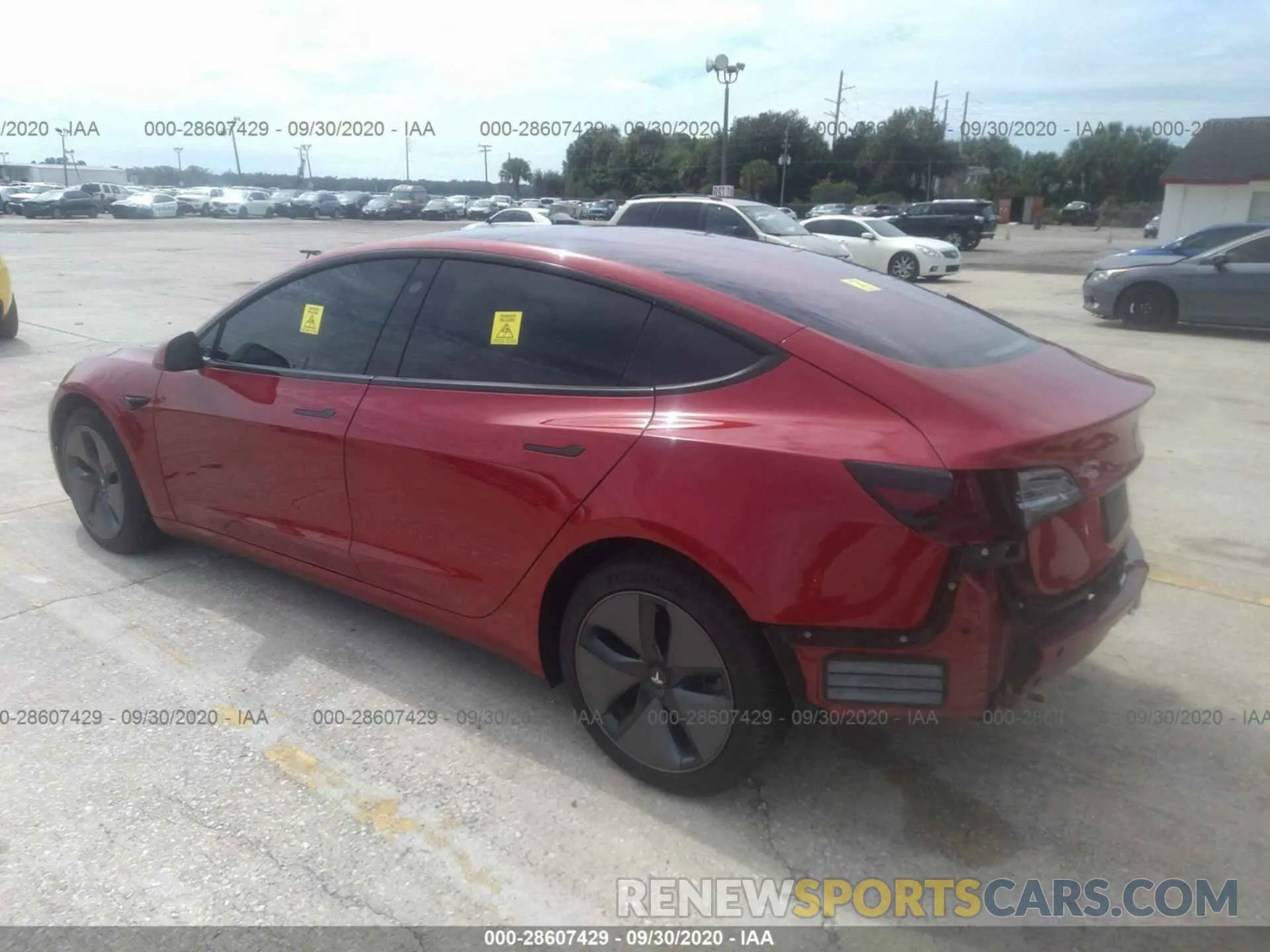 3 Photograph of a damaged car 5YJ3E1EA8KF308365 TESLA MODEL 3 2019