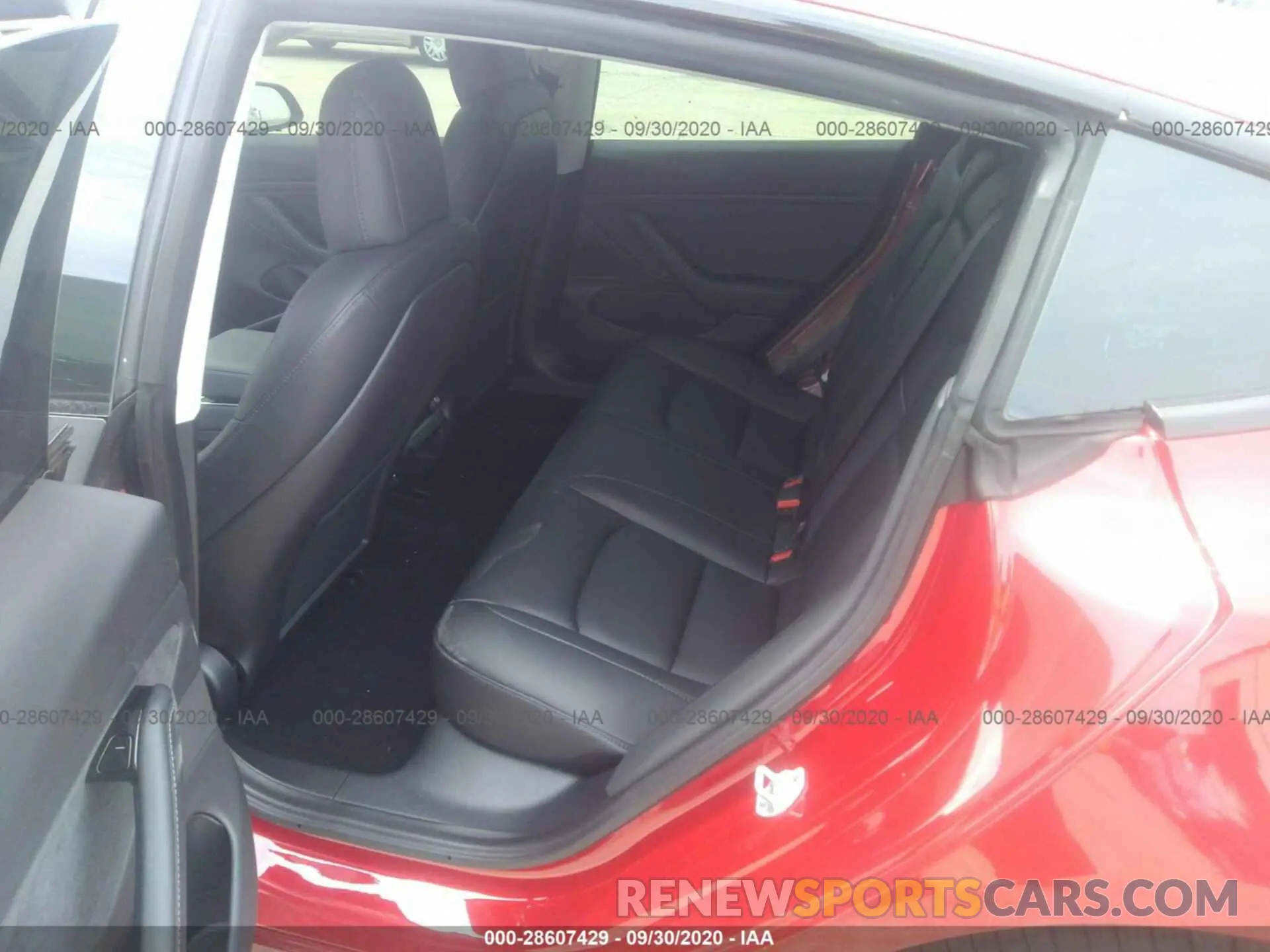 8 Photograph of a damaged car 5YJ3E1EA8KF308365 TESLA MODEL 3 2019