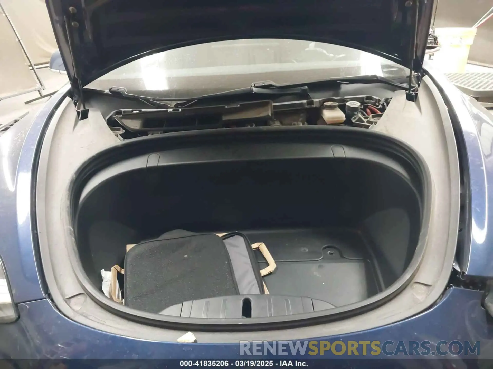 10 Photograph of a damaged car 5YJ3E1EA8KF311623 TESLA MODEL 3 2019