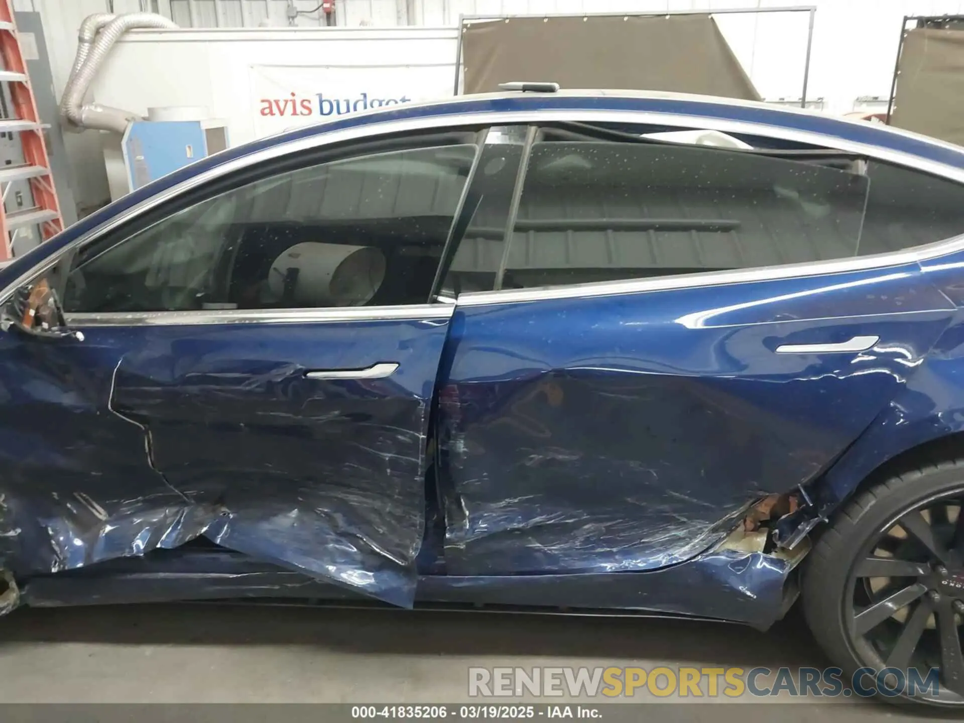 14 Photograph of a damaged car 5YJ3E1EA8KF311623 TESLA MODEL 3 2019