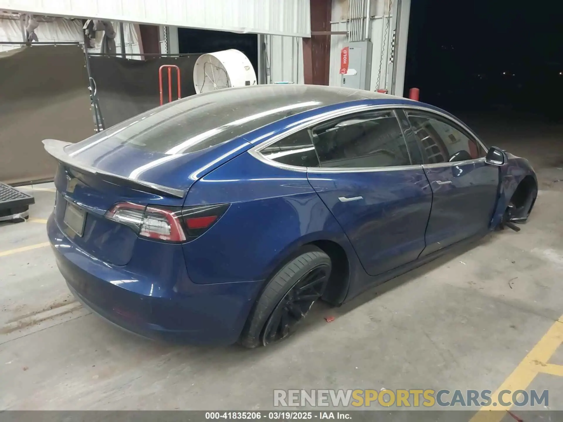 4 Photograph of a damaged car 5YJ3E1EA8KF311623 TESLA MODEL 3 2019