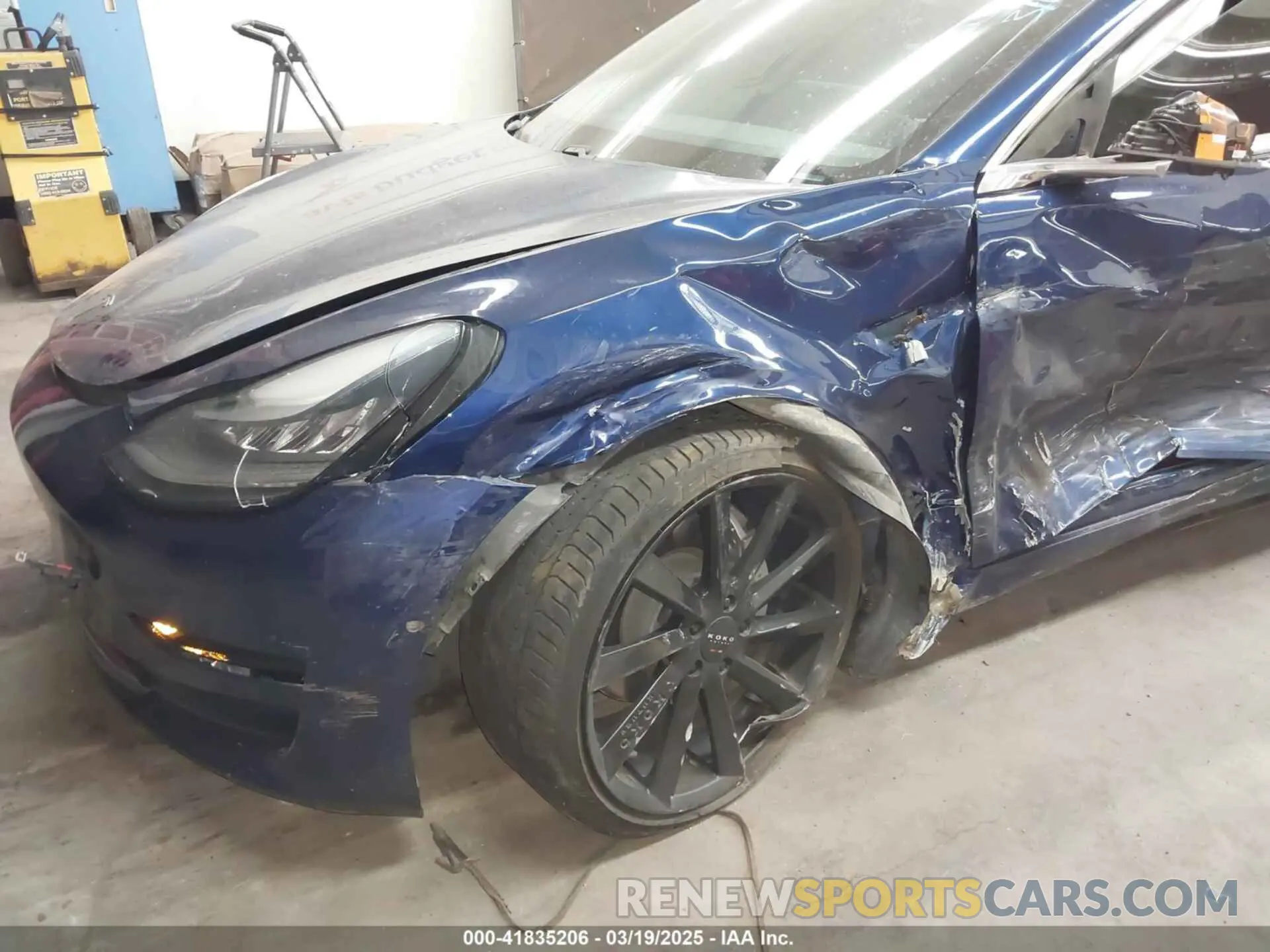 6 Photograph of a damaged car 5YJ3E1EA8KF311623 TESLA MODEL 3 2019