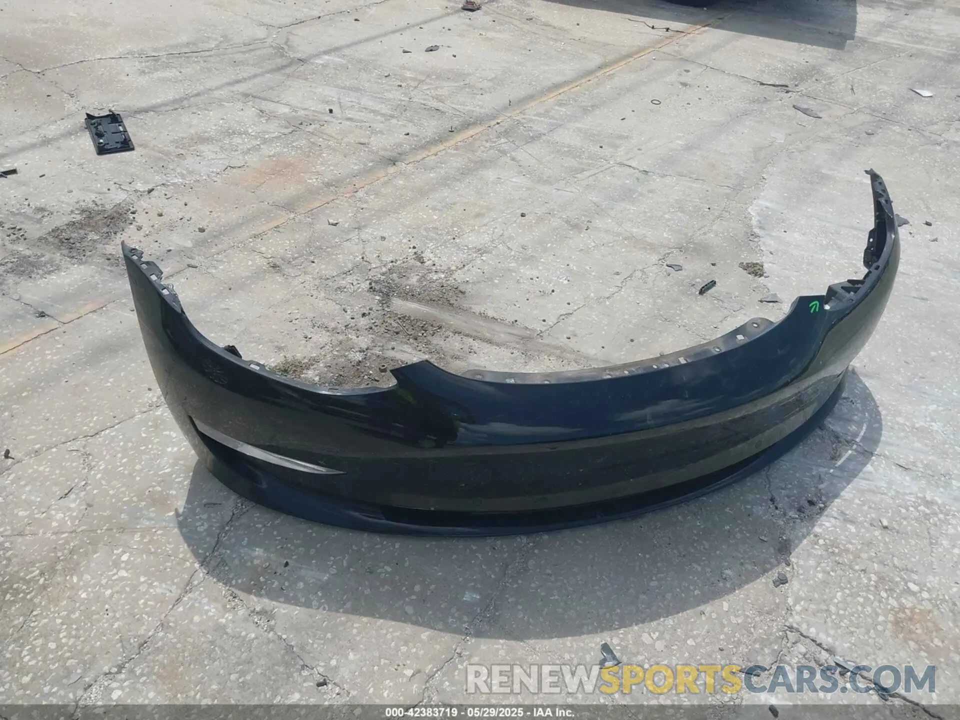 12 Photograph of a damaged car 5YJ3E1EA8KF317857 TESLA MODEL 3 2019