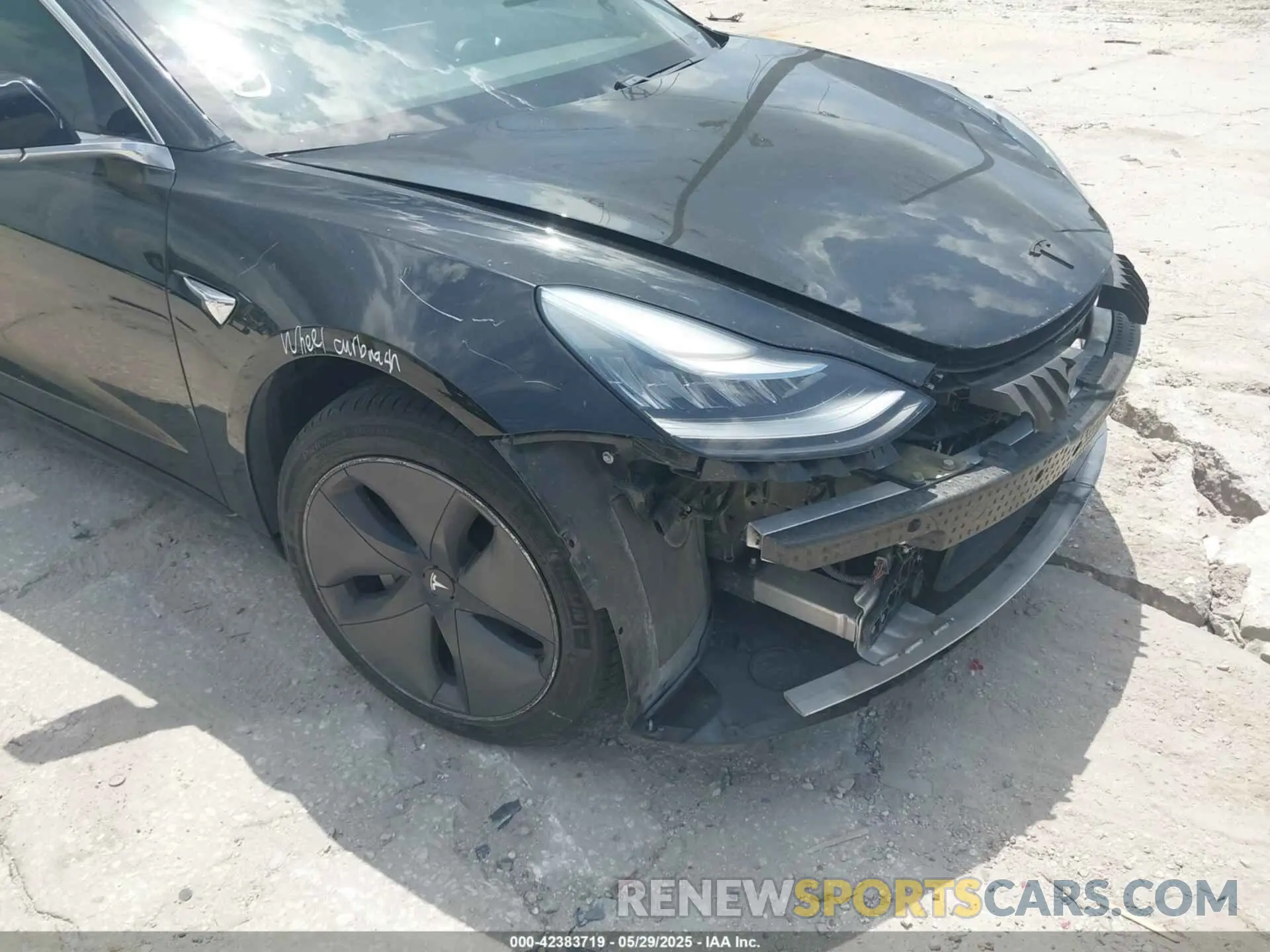 22 Photograph of a damaged car 5YJ3E1EA8KF317857 TESLA MODEL 3 2019