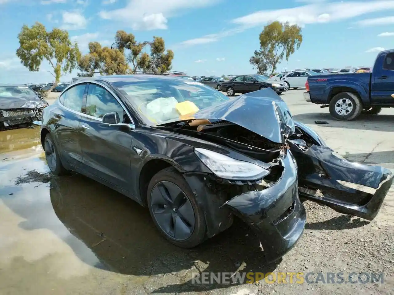 1 Photograph of a damaged car 5YJ3E1EA8KF324596 TESLA MODEL 3 2019