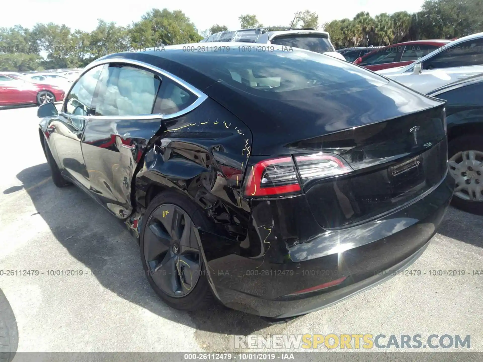 3 Photograph of a damaged car 5YJ3E1EA8KF325621 TESLA MODEL 3 2019