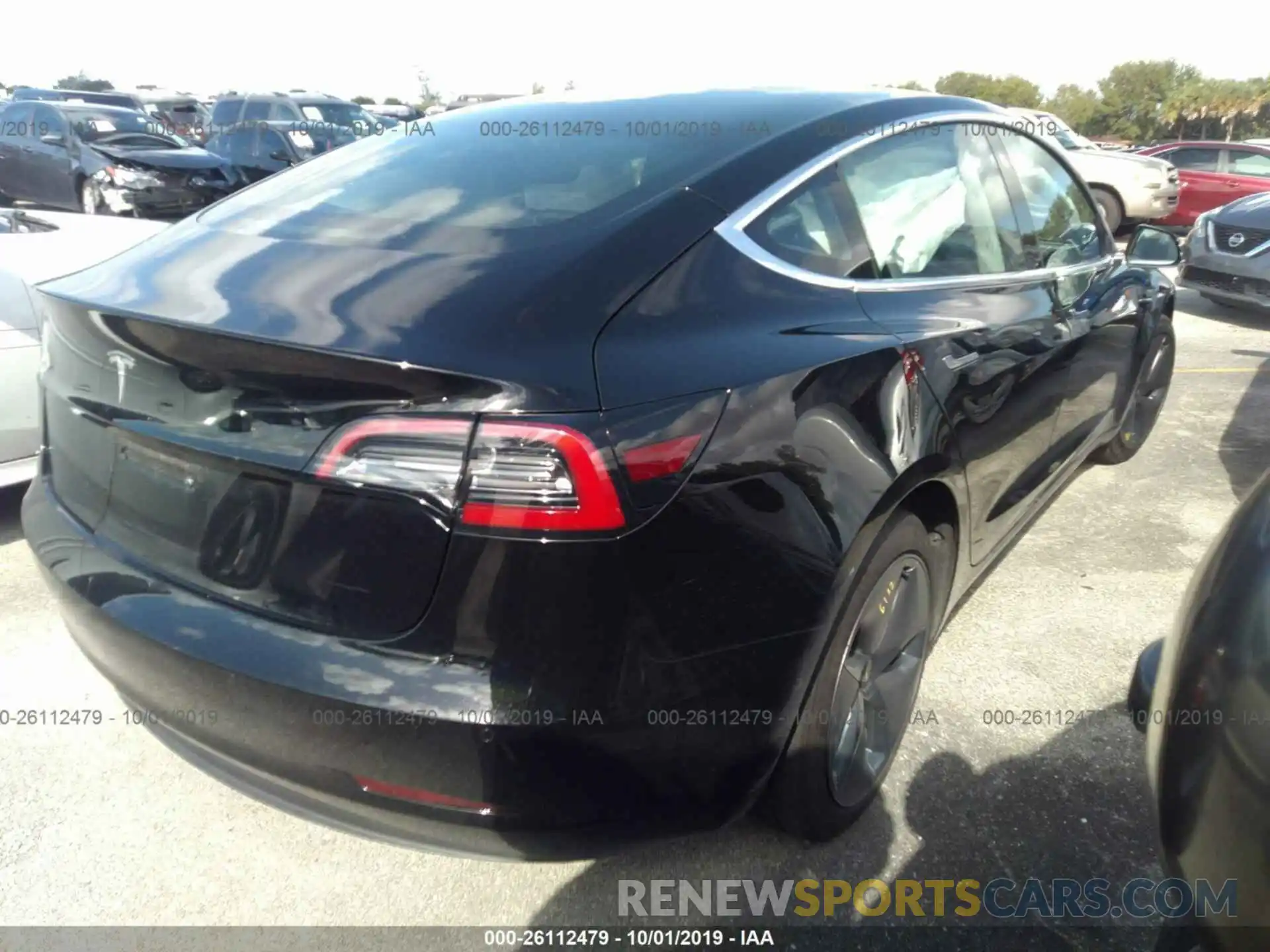 4 Photograph of a damaged car 5YJ3E1EA8KF325621 TESLA MODEL 3 2019