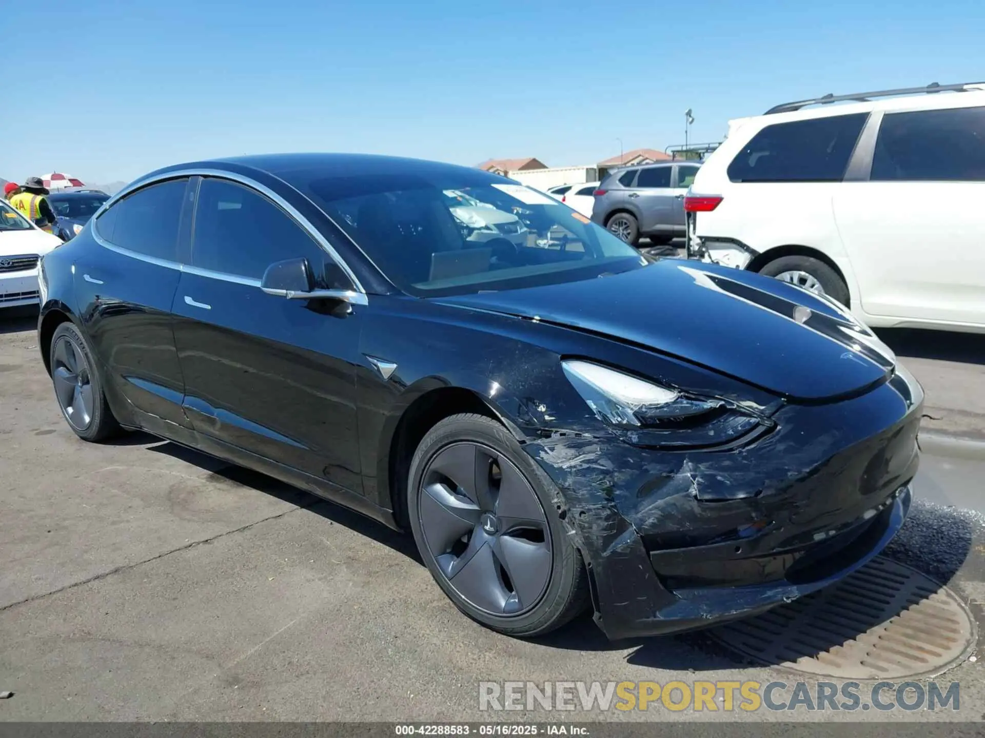 1 Photograph of a damaged car 5YJ3E1EA8KF395684 TESLA MODEL 3 2019