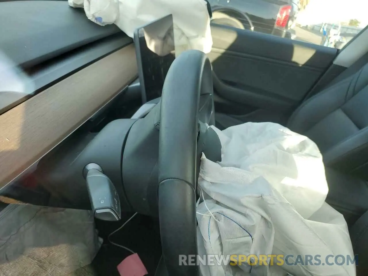 8 Photograph of a damaged car 5YJ3E1EA8KF398889 TESLA MODEL 3 2019