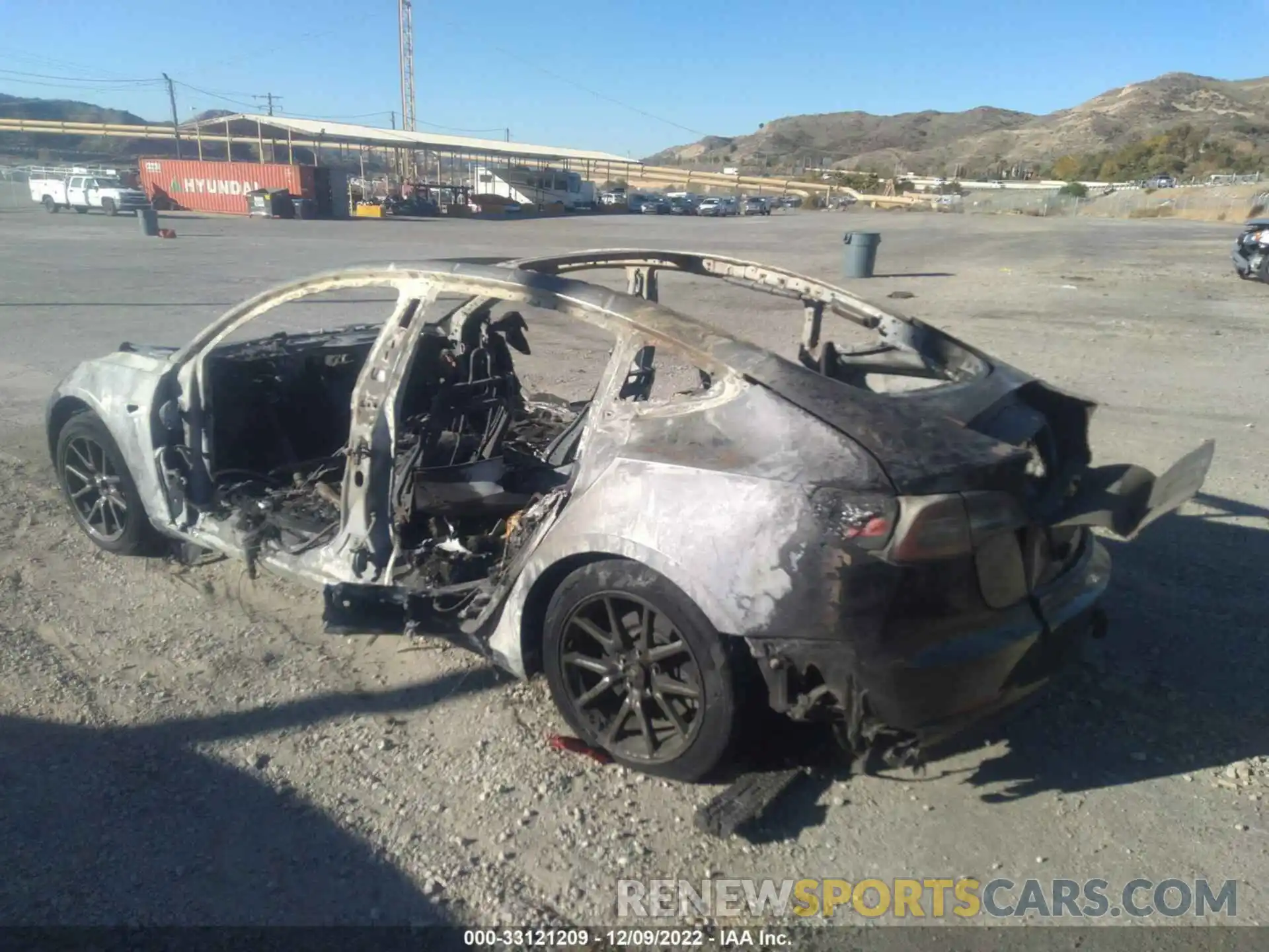 3 Photograph of a damaged car 5YJ3E1EA8KF400074 TESLA MODEL 3 2019