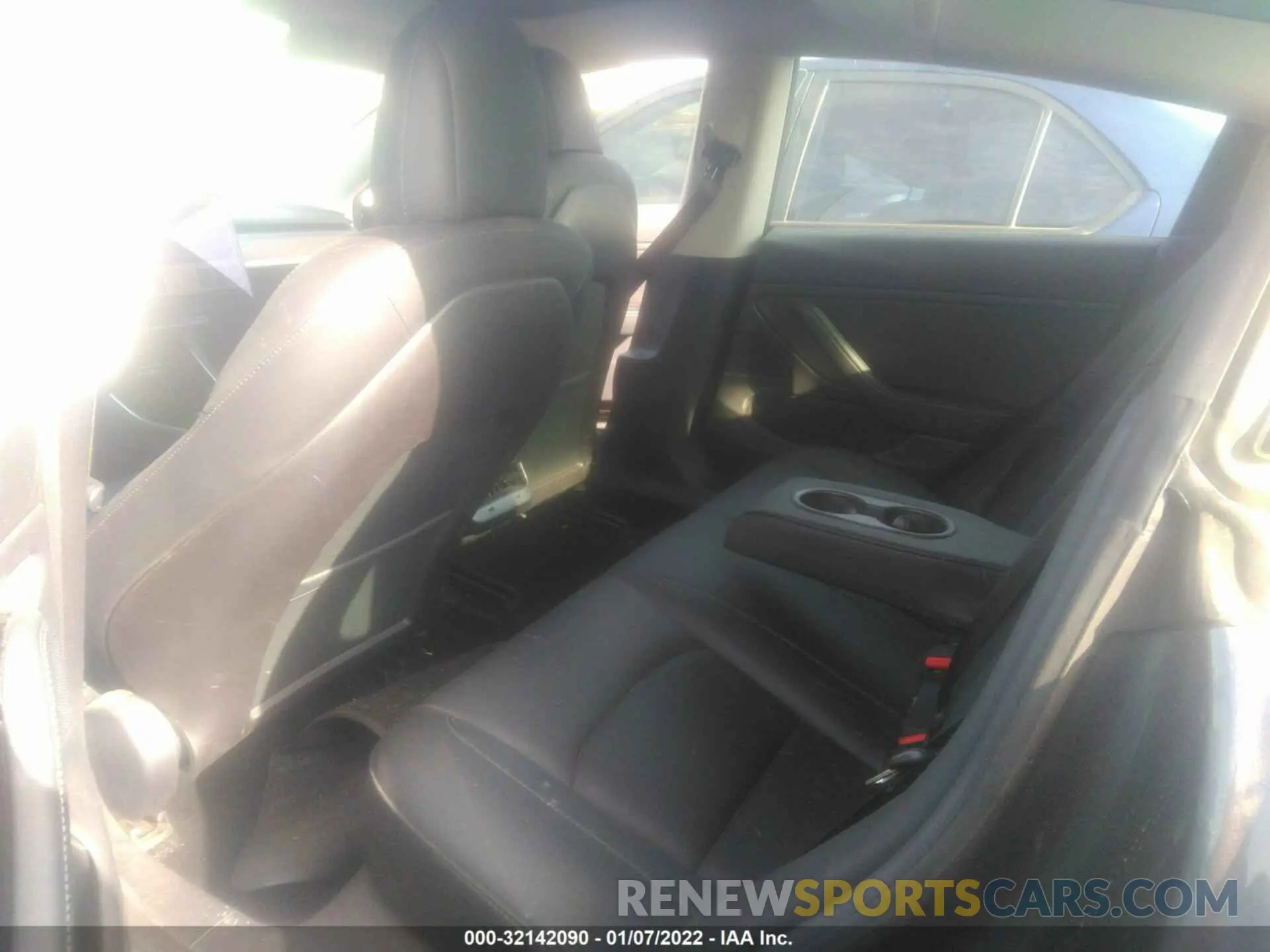 8 Photograph of a damaged car 5YJ3E1EA8KF400477 TESLA MODEL 3 2019
