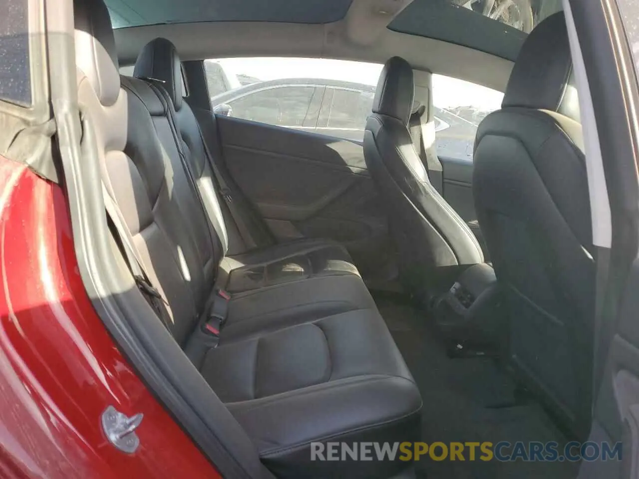 10 Photograph of a damaged car 5YJ3E1EA8KF402536 TESLA MODEL 3 2019