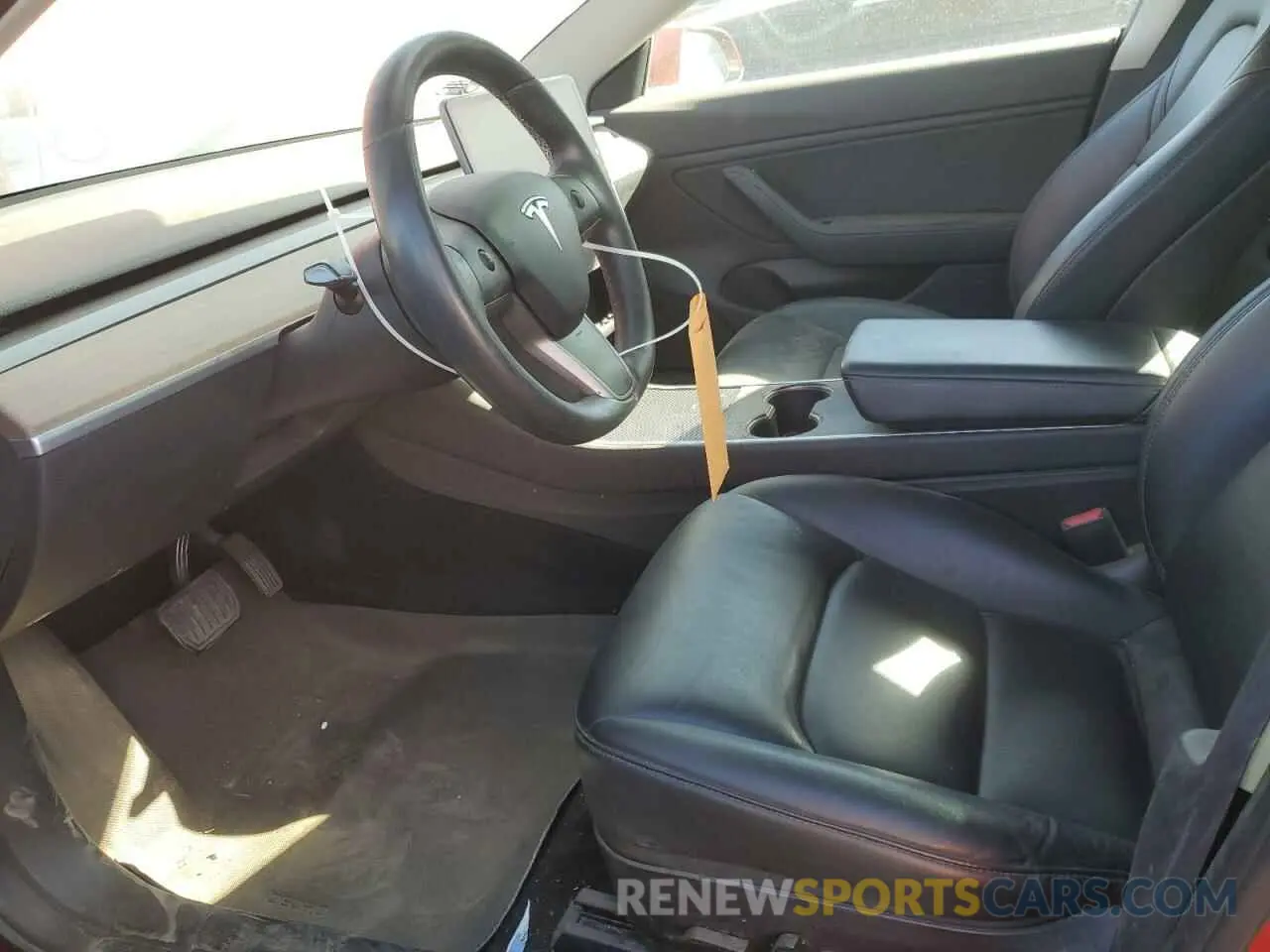 7 Photograph of a damaged car 5YJ3E1EA8KF402536 TESLA MODEL 3 2019
