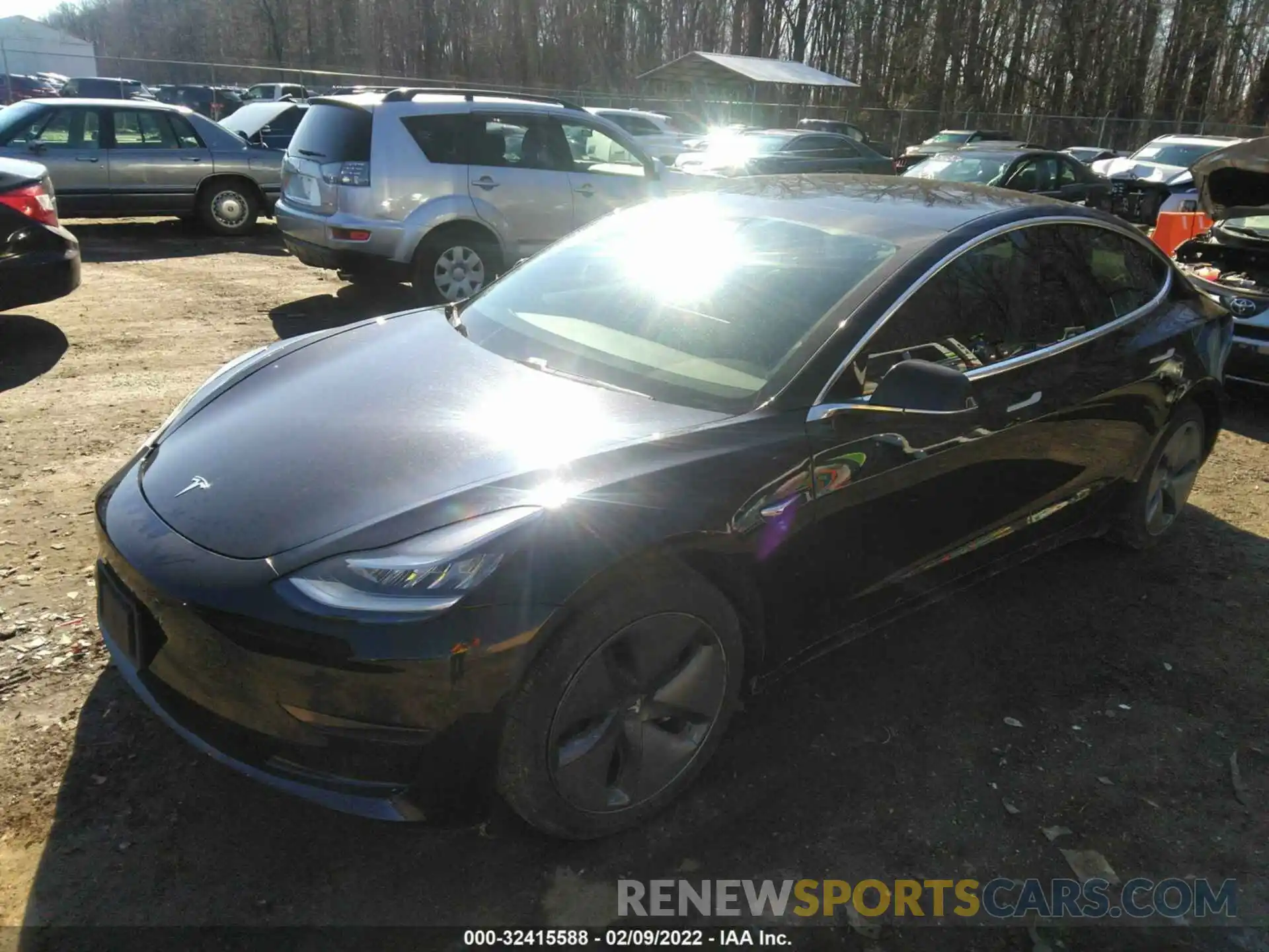 2 Photograph of a damaged car 5YJ3E1EA8KF415819 TESLA MODEL 3 2019