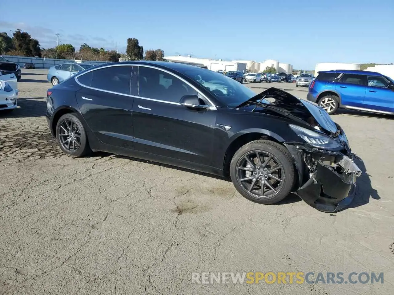 4 Photograph of a damaged car 5YJ3E1EA8KF424584 TESLA MODEL 3 2019