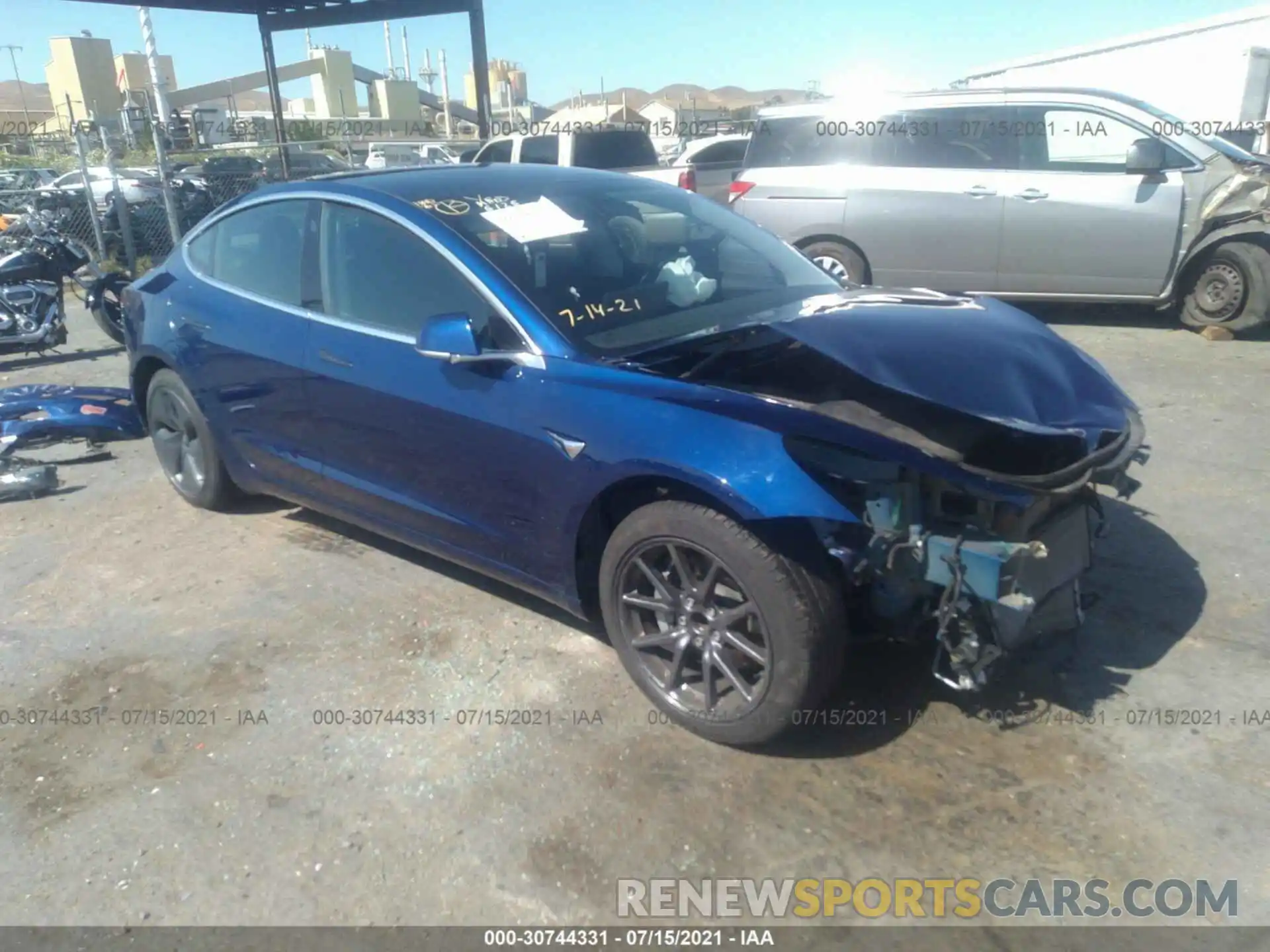 1 Photograph of a damaged car 5YJ3E1EA8KF427095 TESLA MODEL 3 2019