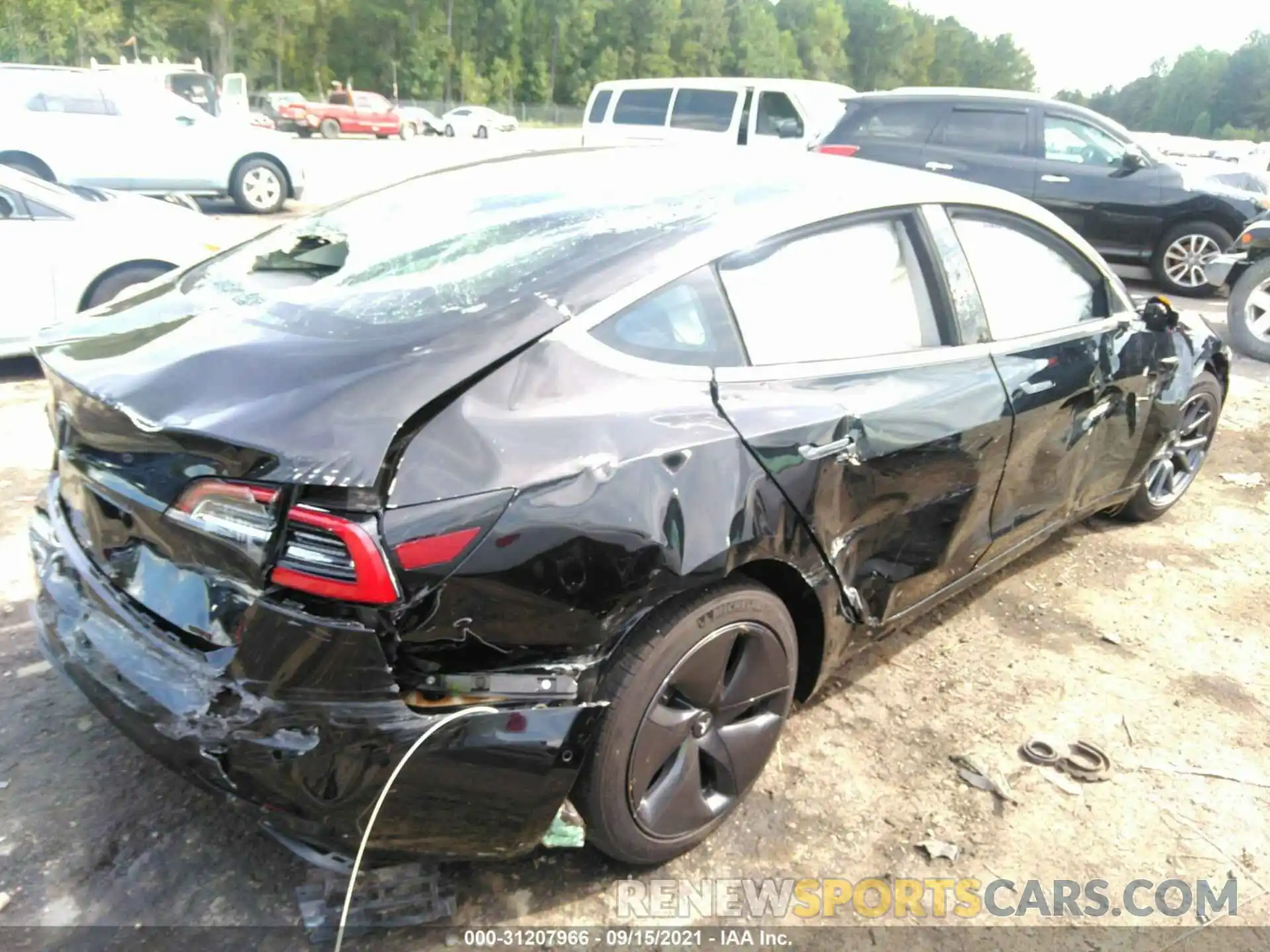 4 Photograph of a damaged car 5YJ3E1EA8KF431387 TESLA MODEL 3 2019