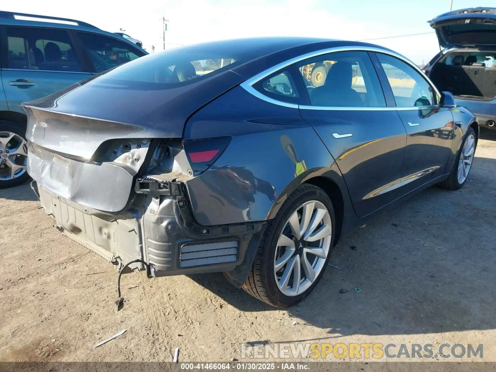 4 Photograph of a damaged car 5YJ3E1EA8KF447296 TESLA MODEL 3 2019
