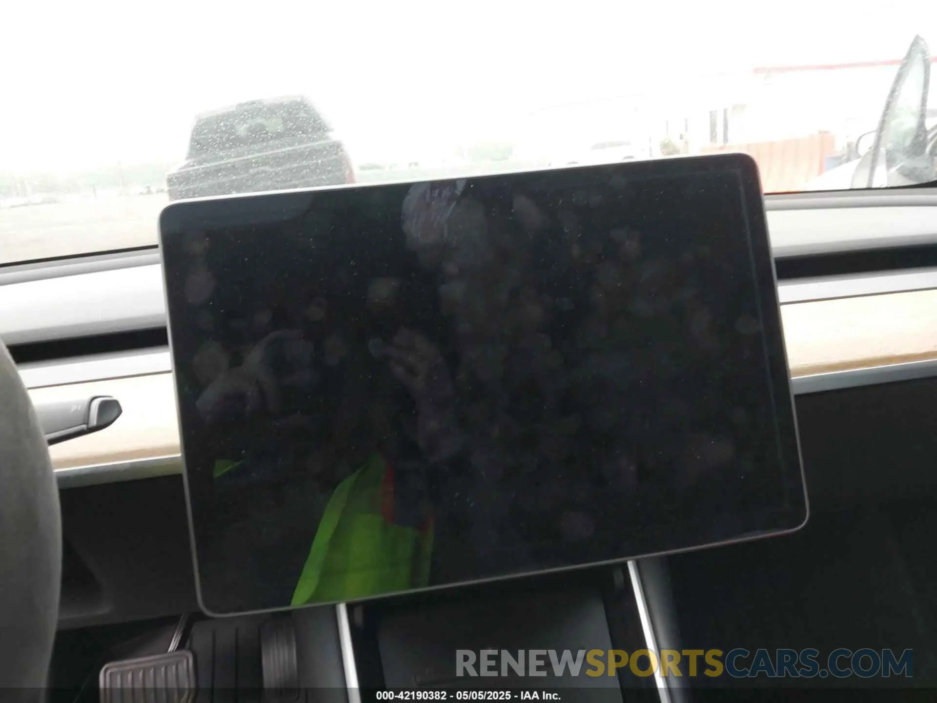 16 Photograph of a damaged car 5YJ3E1EA8KF447914 TESLA MODEL 3 2019