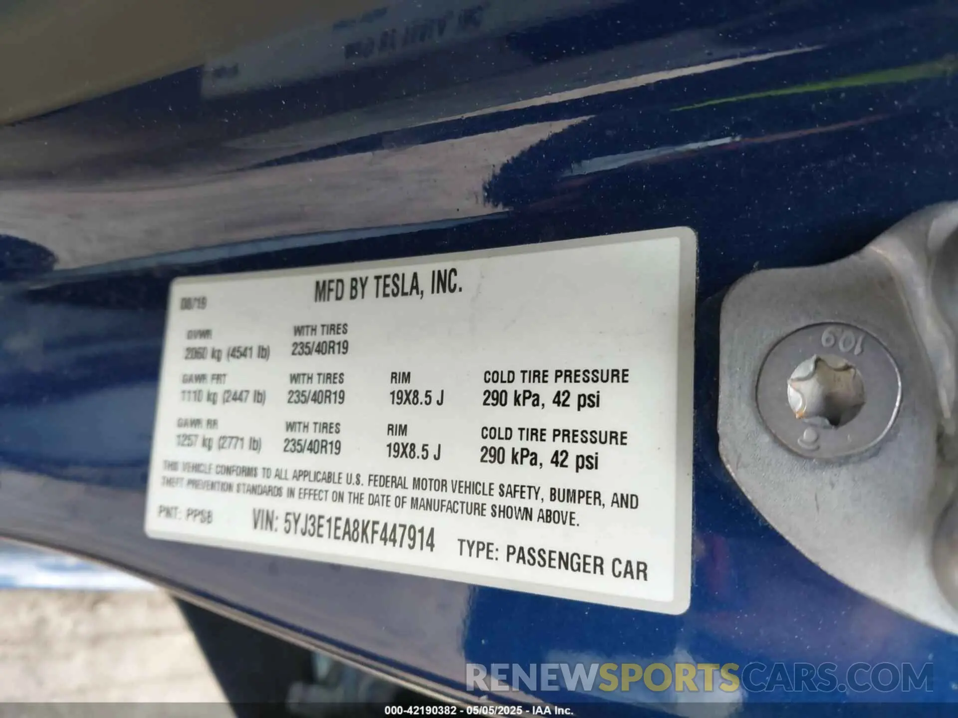 9 Photograph of a damaged car 5YJ3E1EA8KF447914 TESLA MODEL 3 2019