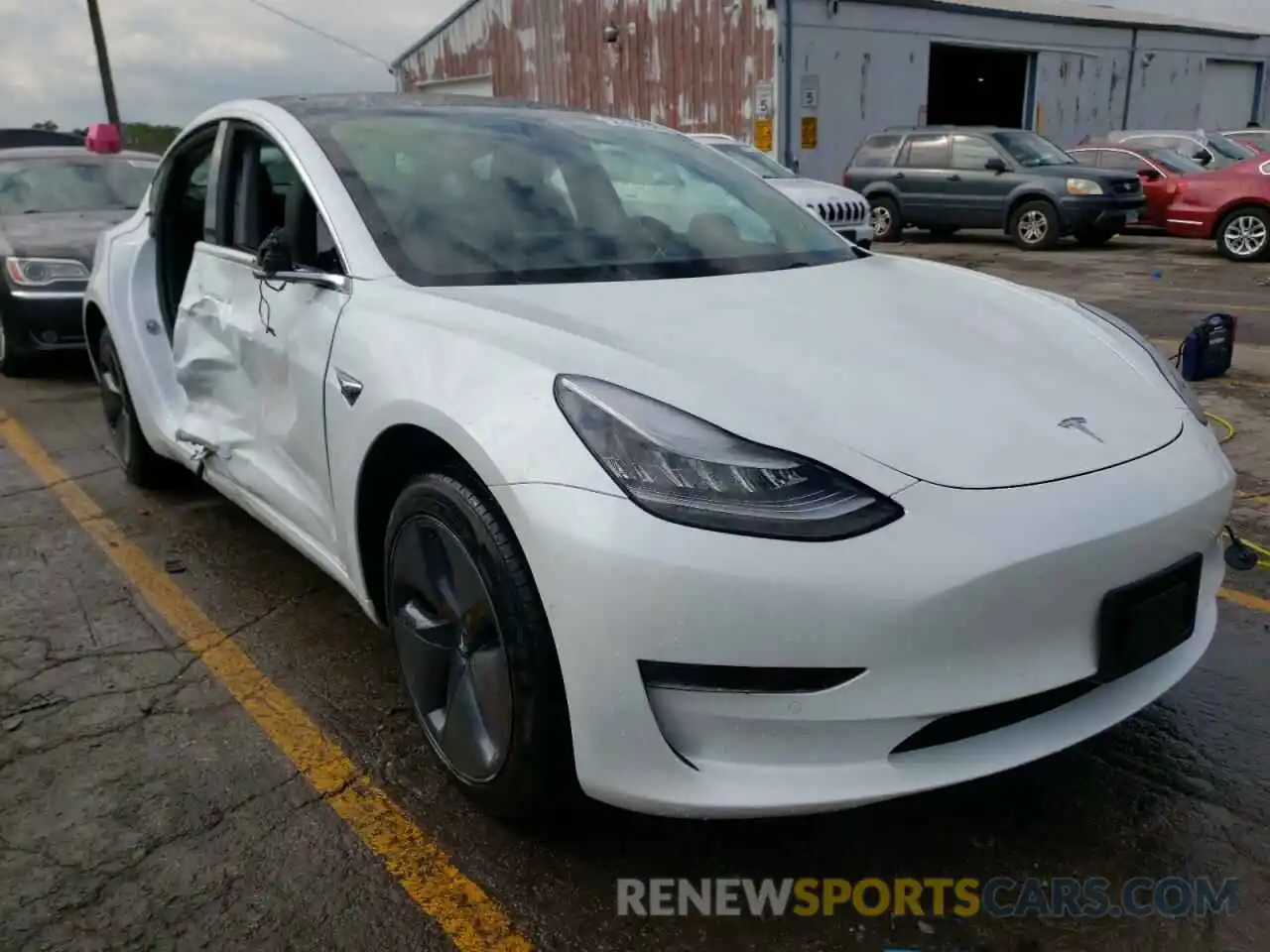 1 Photograph of a damaged car 5YJ3E1EA8KF464535 TESLA MODEL 3 2019