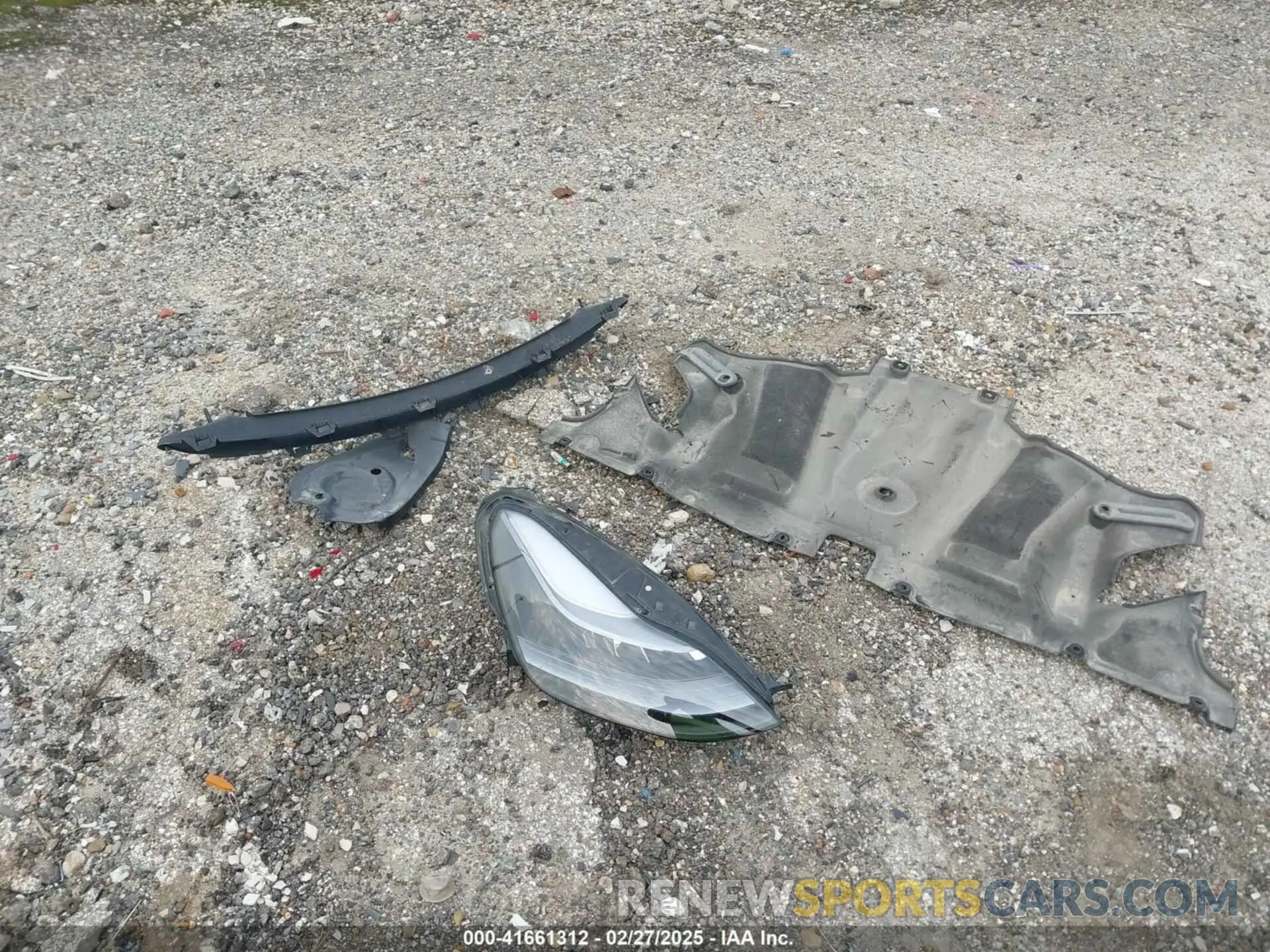 20 Photograph of a damaged car 5YJ3E1EA8KF472540 TESLA MODEL 3 2019
