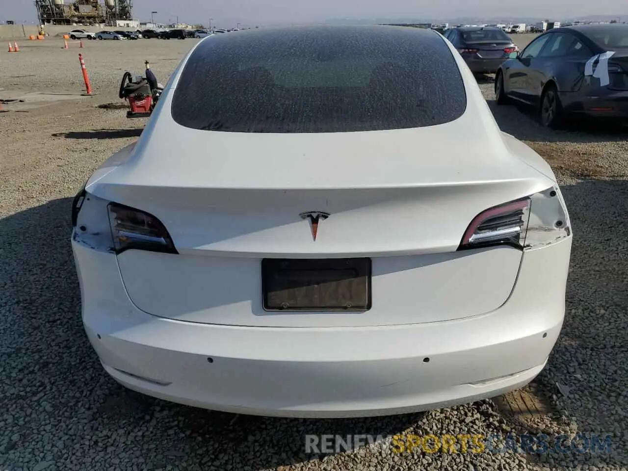 6 Photograph of a damaged car 5YJ3E1EA8KF484784 TESLA MODEL 3 2019