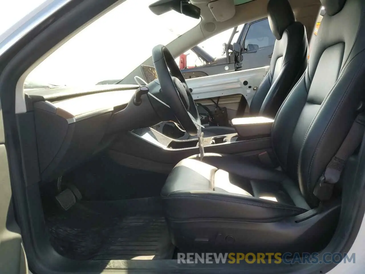 7 Photograph of a damaged car 5YJ3E1EA8KF484784 TESLA MODEL 3 2019