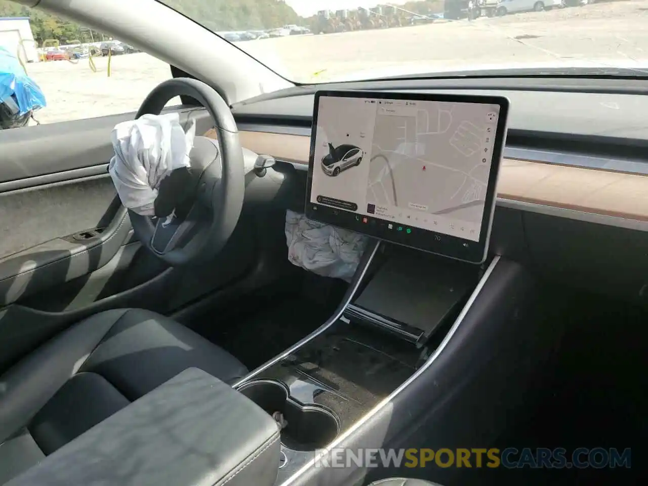 9 Photograph of a damaged car 5YJ3E1EA8KF529898 TESLA MODEL 3 2019