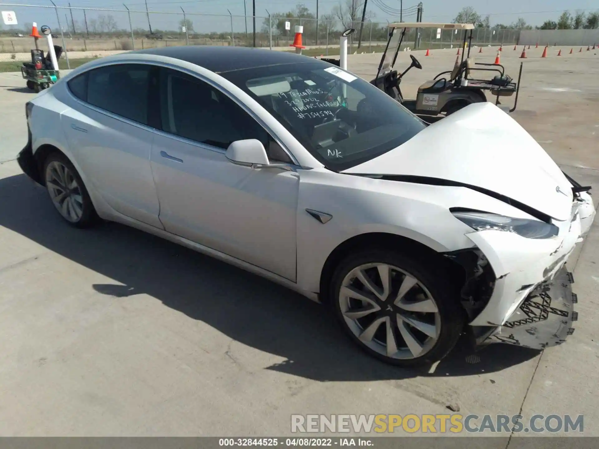 1 Photograph of a damaged car 5YJ3E1EA9KF191041 TESLA MODEL 3 2019