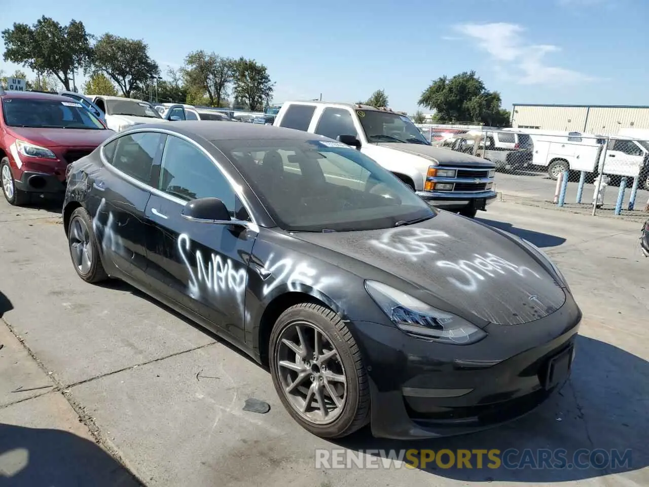 4 Photograph of a damaged car 5YJ3E1EA9KF296498 TESLA MODEL 3 2019