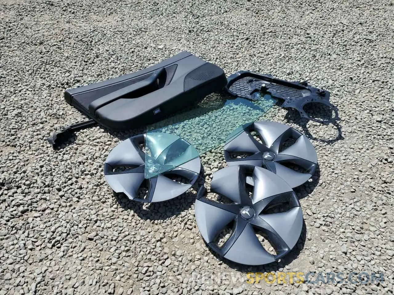12 Photograph of a damaged car 5YJ3E1EA9KF304986 TESLA MODEL 3 2019