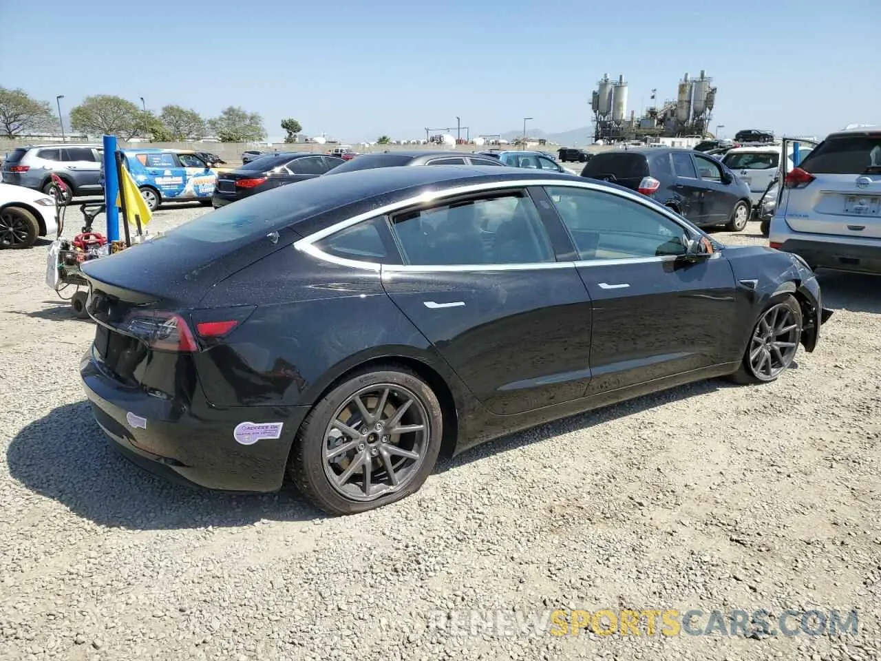 3 Photograph of a damaged car 5YJ3E1EA9KF304986 TESLA MODEL 3 2019