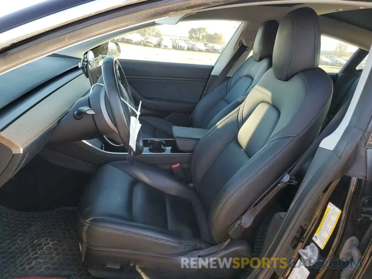7 Photograph of a damaged car 5YJ3E1EA9KF305555 TESLA MODEL 3 2019