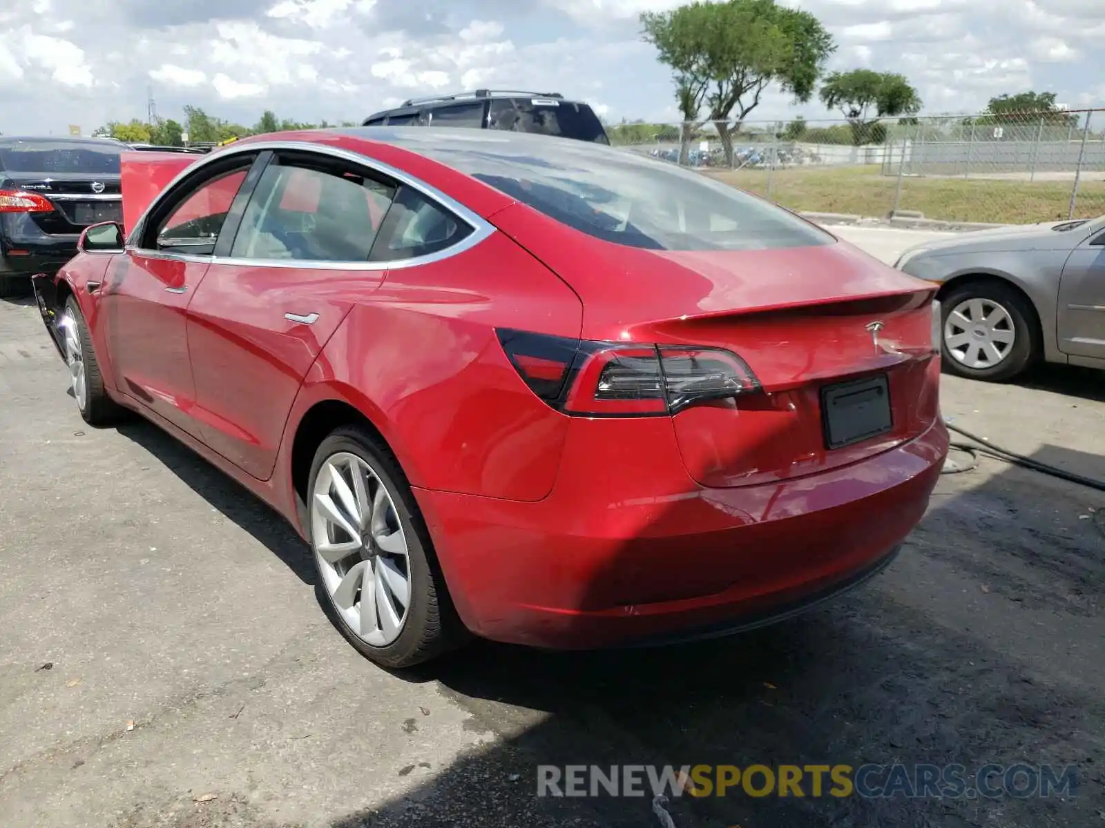 3 Photograph of a damaged car 5YJ3E1EA9KF311372 TESLA MODEL 3 2019