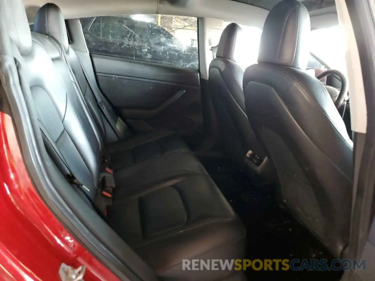 10 Photograph of a damaged car 5YJ3E1EA9KF313719 TESLA MODEL 3 2019