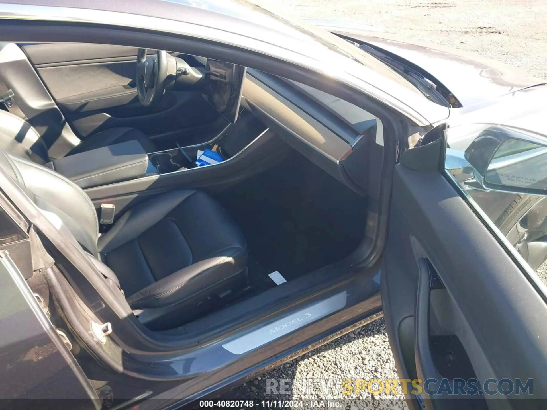 5 Photograph of a damaged car 5YJ3E1EA9KF316670 TESLA MODEL 3 2019