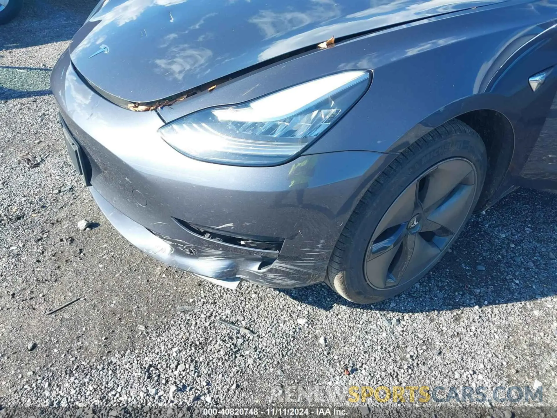6 Photograph of a damaged car 5YJ3E1EA9KF316670 TESLA MODEL 3 2019