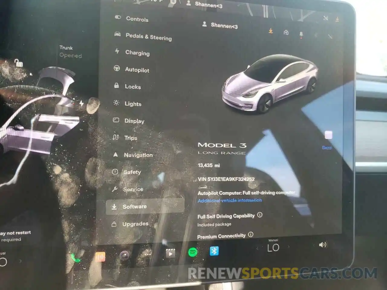 9 Photograph of a damaged car 5YJ3E1EA9KF324252 TESLA MODEL 3 2019