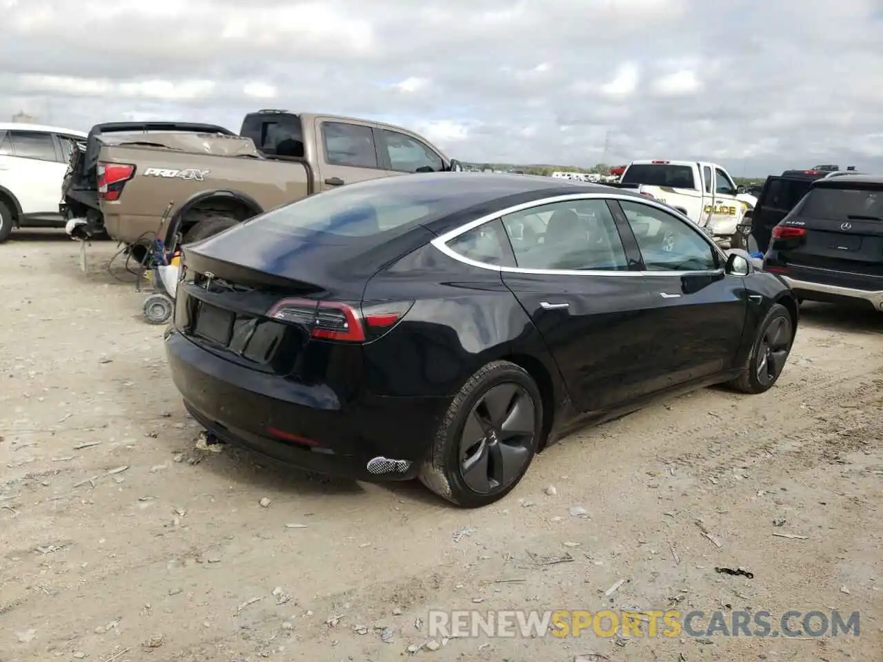 4 Photograph of a damaged car 5YJ3E1EA9KF324543 TESLA MODEL 3 2019