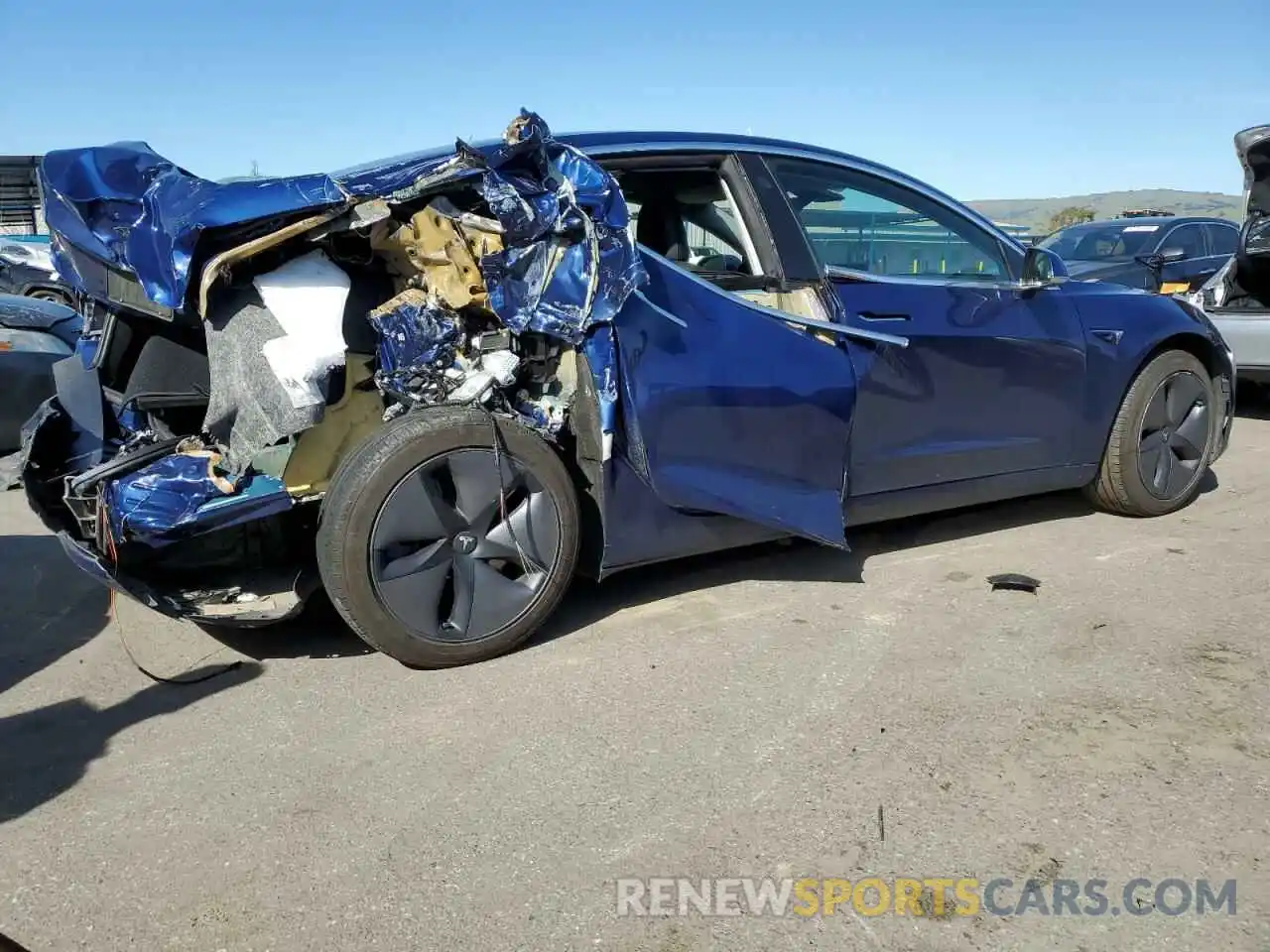 3 Photograph of a damaged car 5YJ3E1EA9KF326146 TESLA MODEL 3 2019