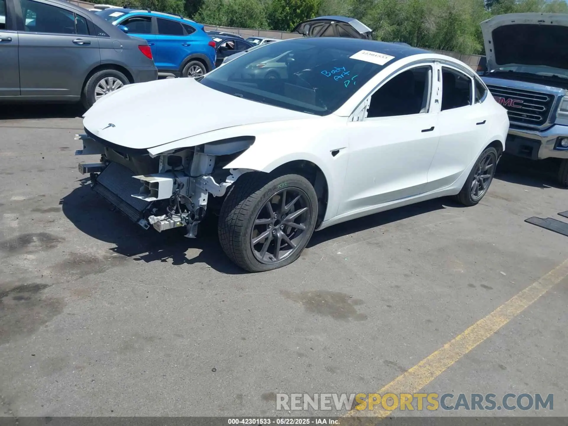 2 Photograph of a damaged car 5YJ3E1EA9KF337499 TESLA MODEL 3 2019