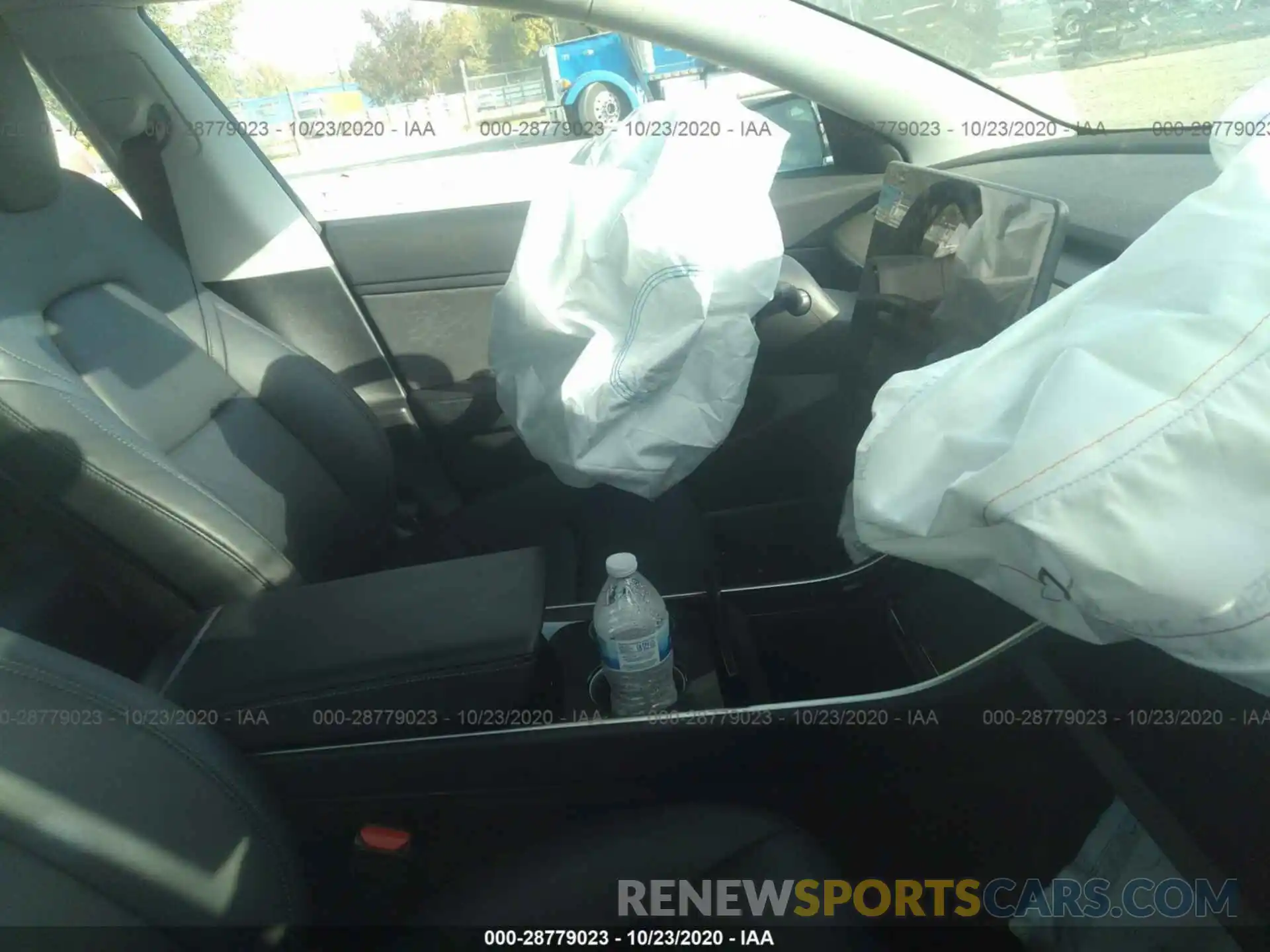 5 Photograph of a damaged car 5YJ3E1EA9KF361706 TESLA MODEL 3 2019