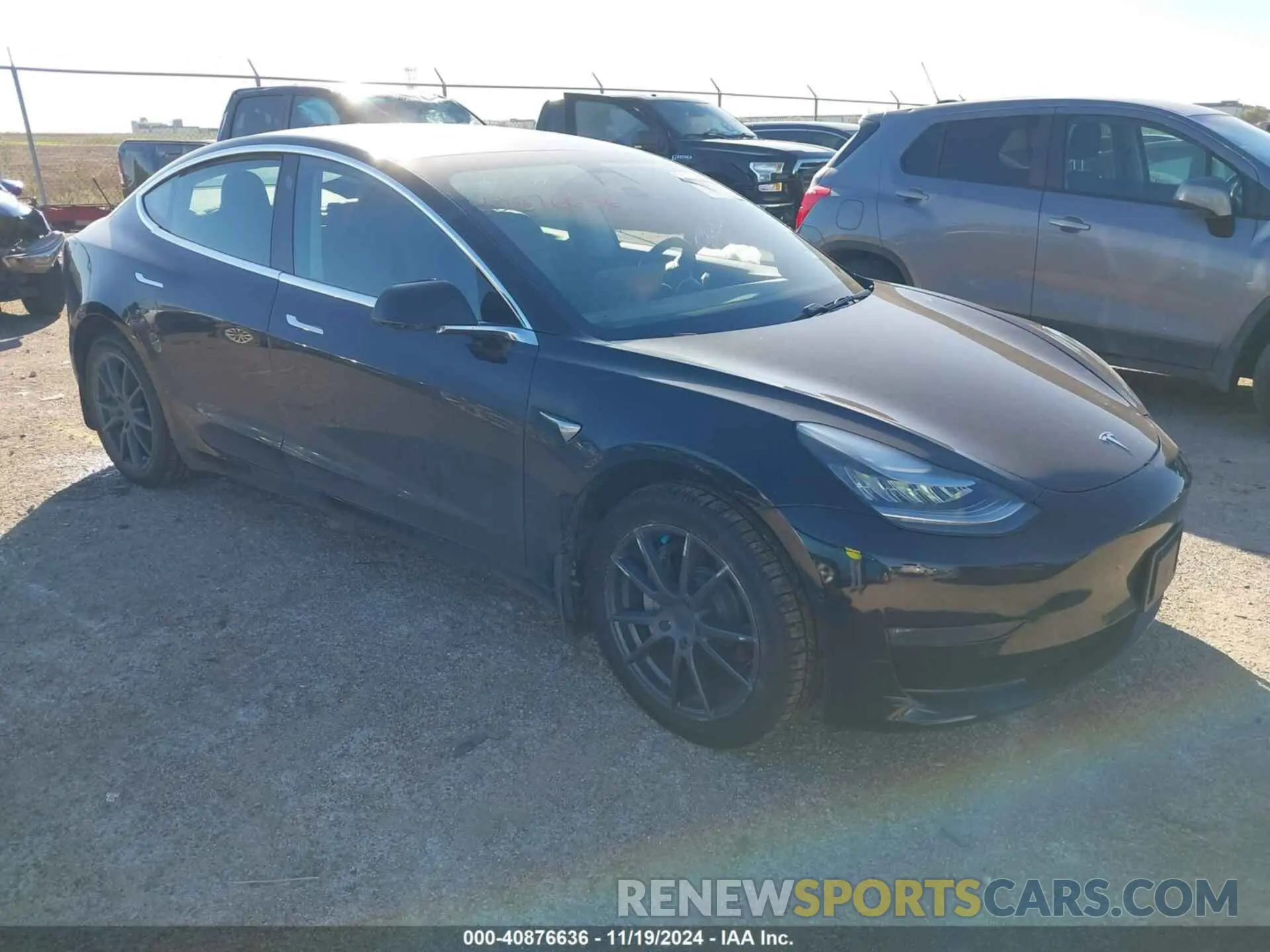 1 Photograph of a damaged car 5YJ3E1EA9KF394673 TESLA MODEL 3 2019