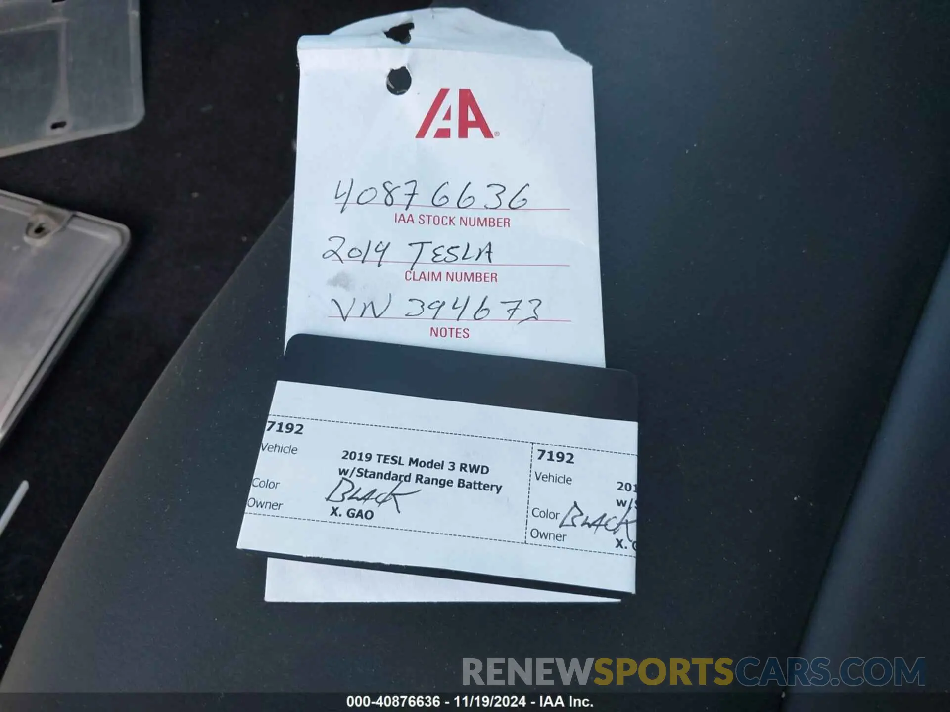9 Photograph of a damaged car 5YJ3E1EA9KF394673 TESLA MODEL 3 2019
