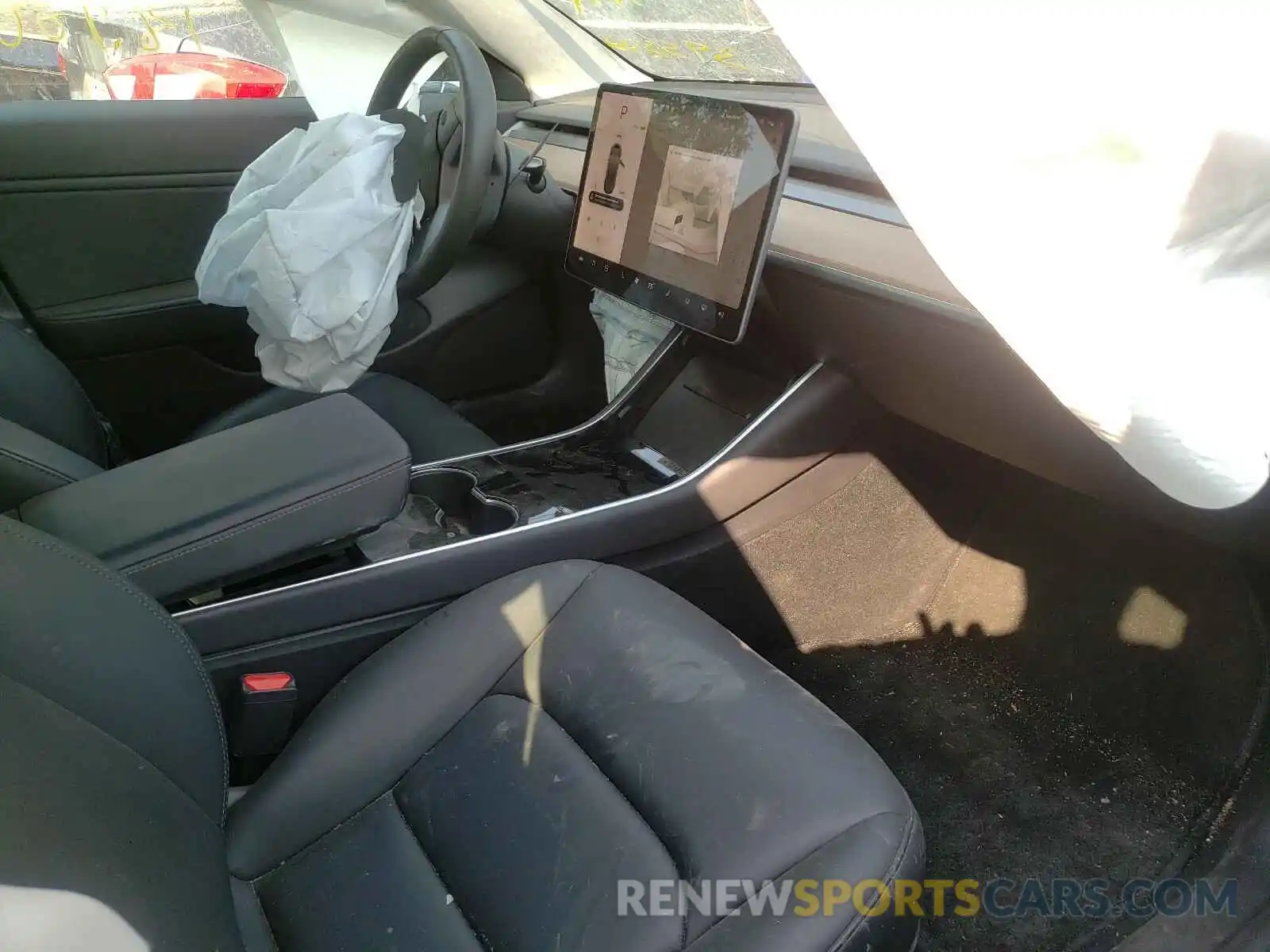 5 Photograph of a damaged car 5YJ3E1EA9KF395502 TESLA MODEL 3 2019